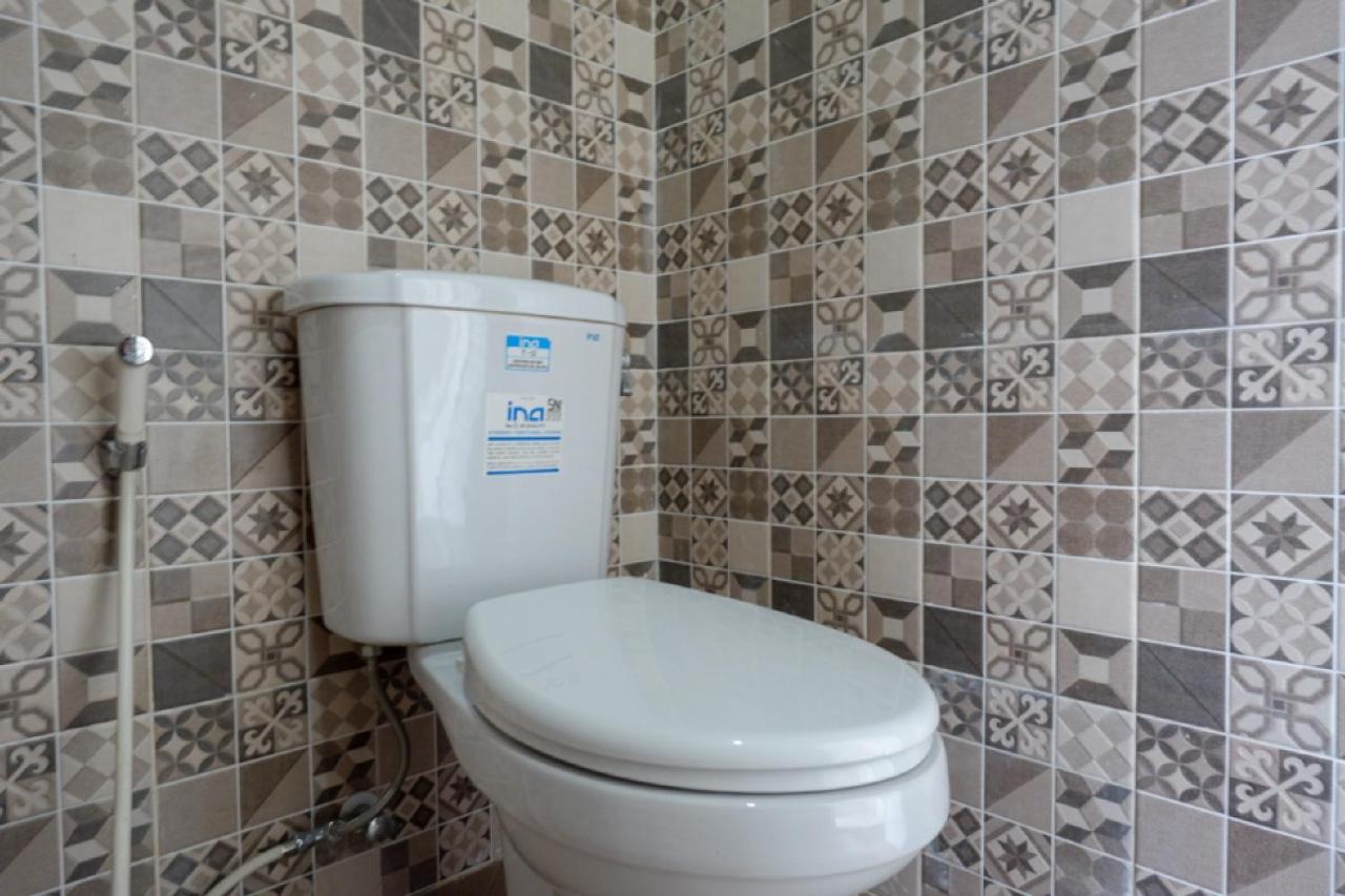 Reddoorz Hostel Near Kota Lama Semarang Zewnętrze zdjęcie